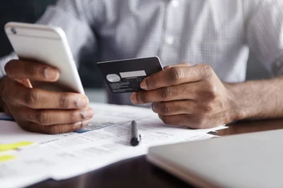 Saiba como manter os dados do cartão de crédito seguro